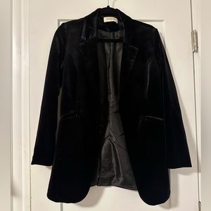 Black velvet blazer! Never worn!